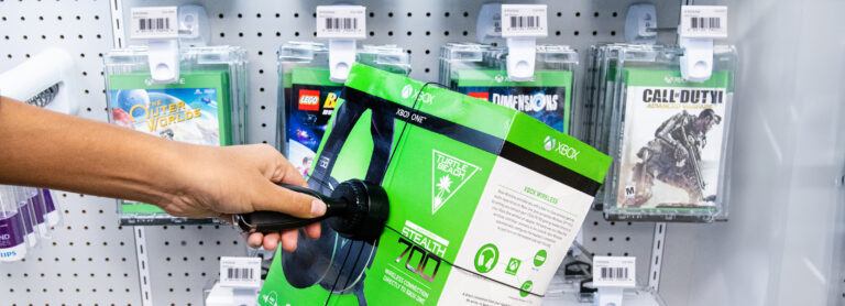 Experiencias de juego en tienda: cómo el acceso inteligente fomenta la participación, la seguridad y las ventas