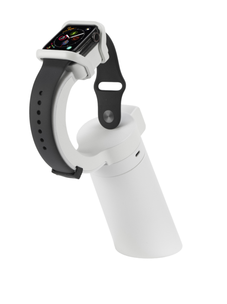 Smartwatch en expositor blanco