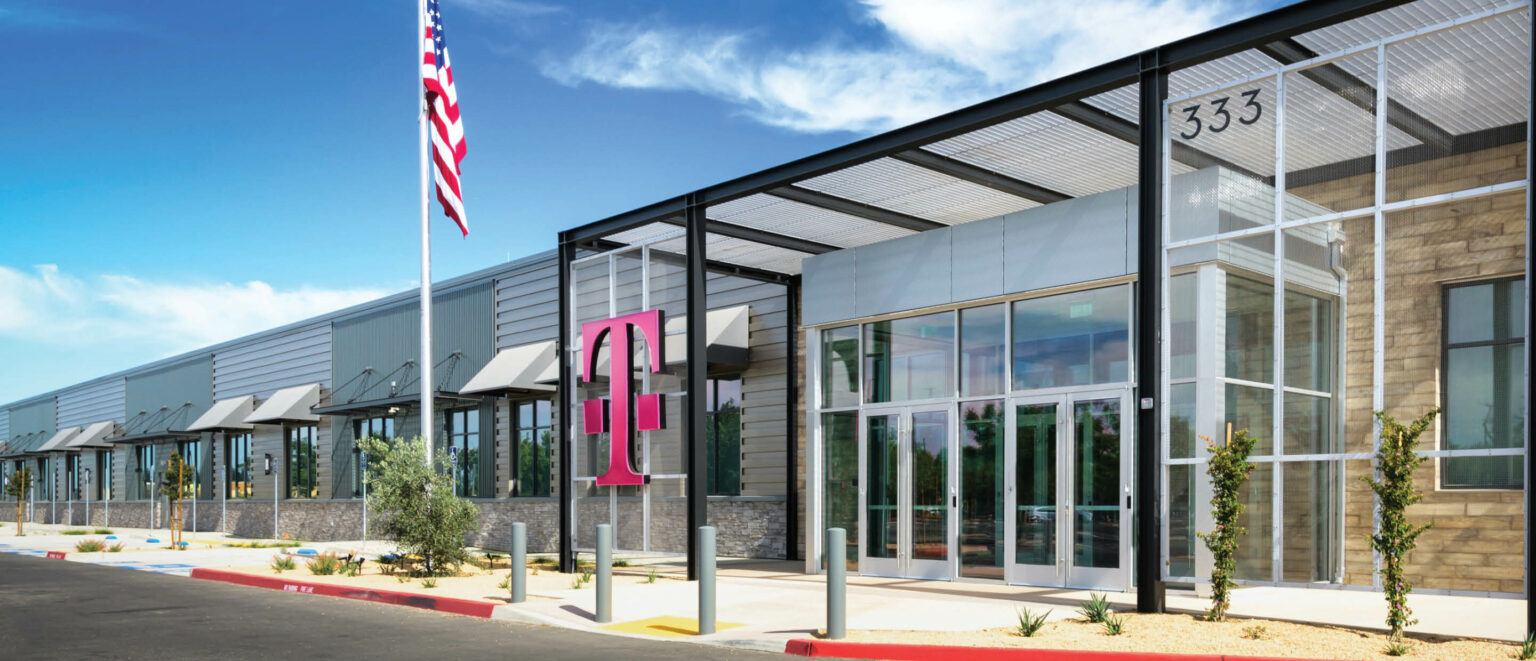 Exterior de la sede de T-Mobile