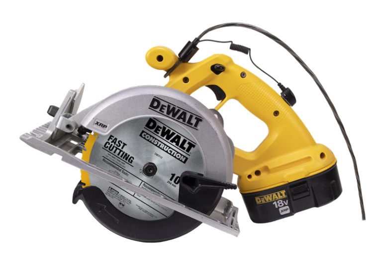 Sierra Dewalt asegurada por Zips