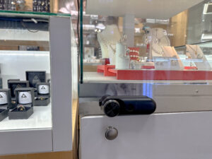 Halldór Ólafsson Úr og Skartgripir_InVue Cerraduras para joyas Seguridad para joyas Cerraduras para joyas sin llaves